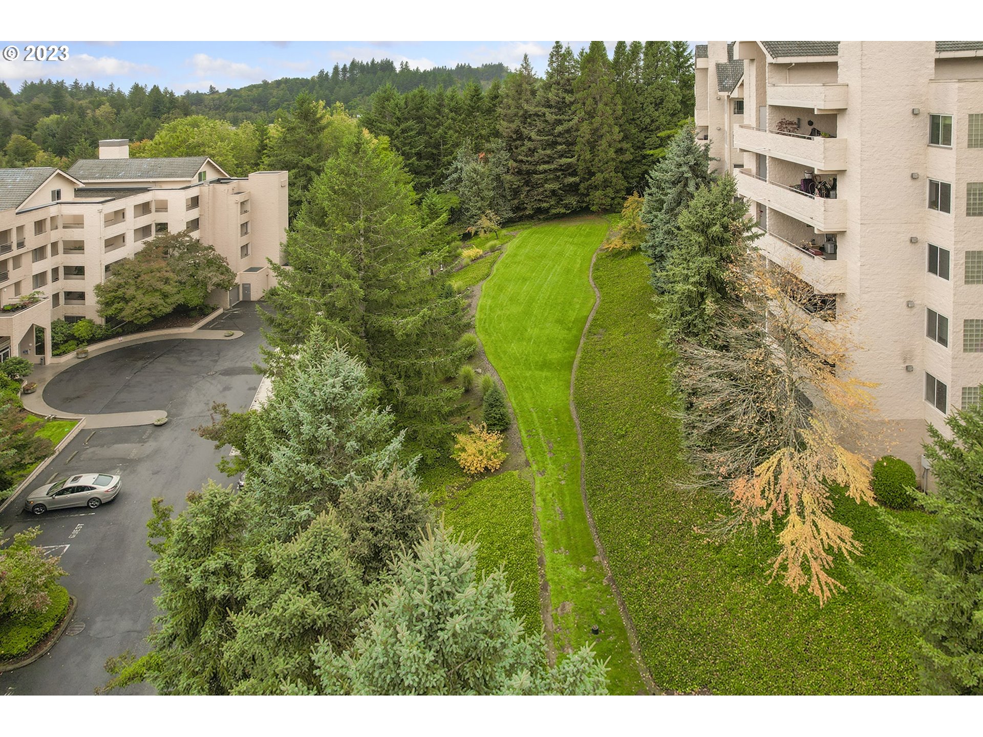 6665 West Burnside Road, Unit 441 Portland, OR 97225 - Photo 37 of 41 Gallery Image 37
