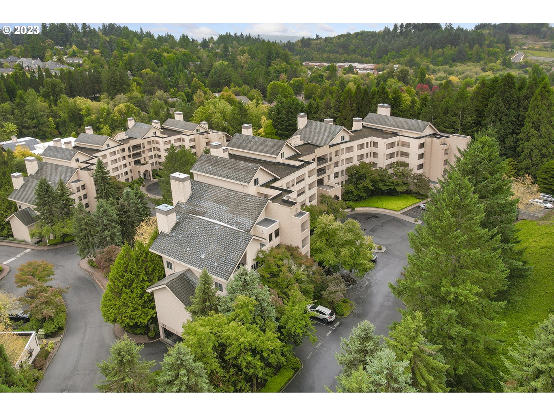 6665 West Burnside Road, Unit 441 Portland, OR 97225 - Photo 41 of 41 Gallery Image 41