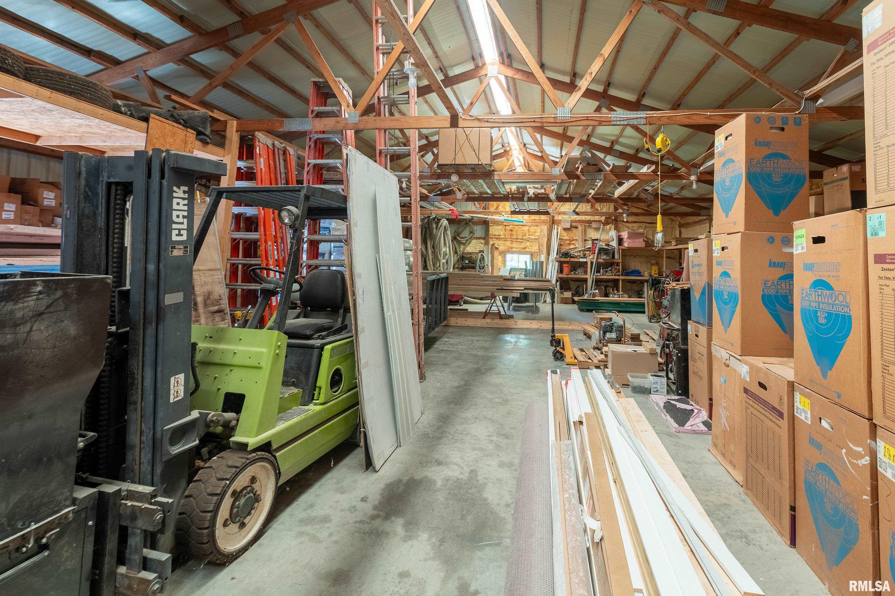 8130 Southfork Road Marion, IL 62959 - Photo 11 of 12