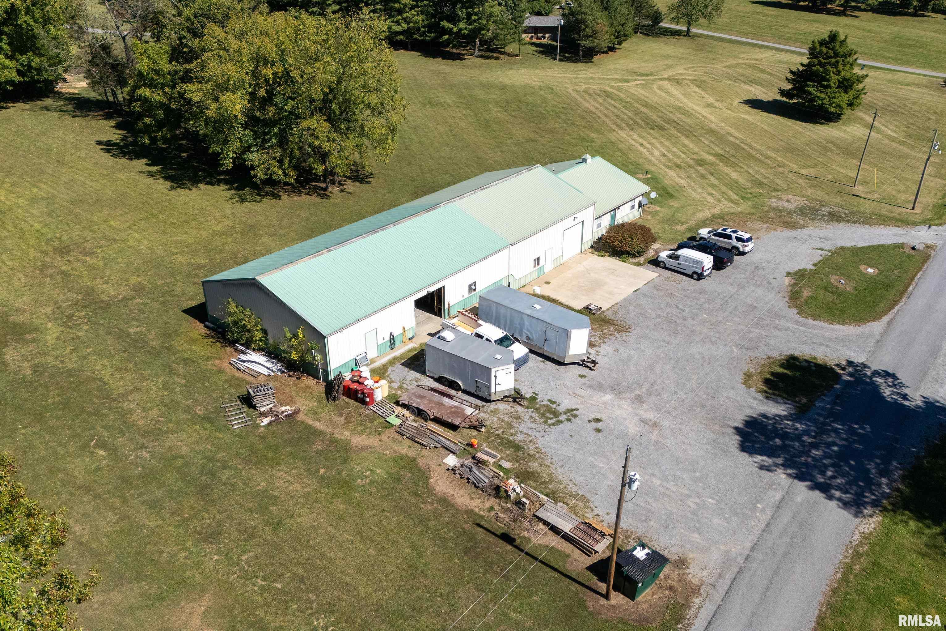 8130 Southfork Road Marion, IL 62959 - Photo 2 of 12