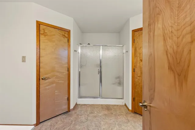 $599,500 | 3877 County Road 4220, Commerce, TX 75428