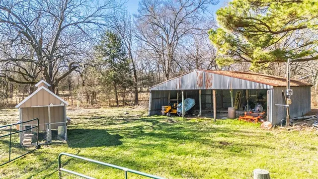 $599,500 | 3877 County Road 4220, Commerce, TX 75428