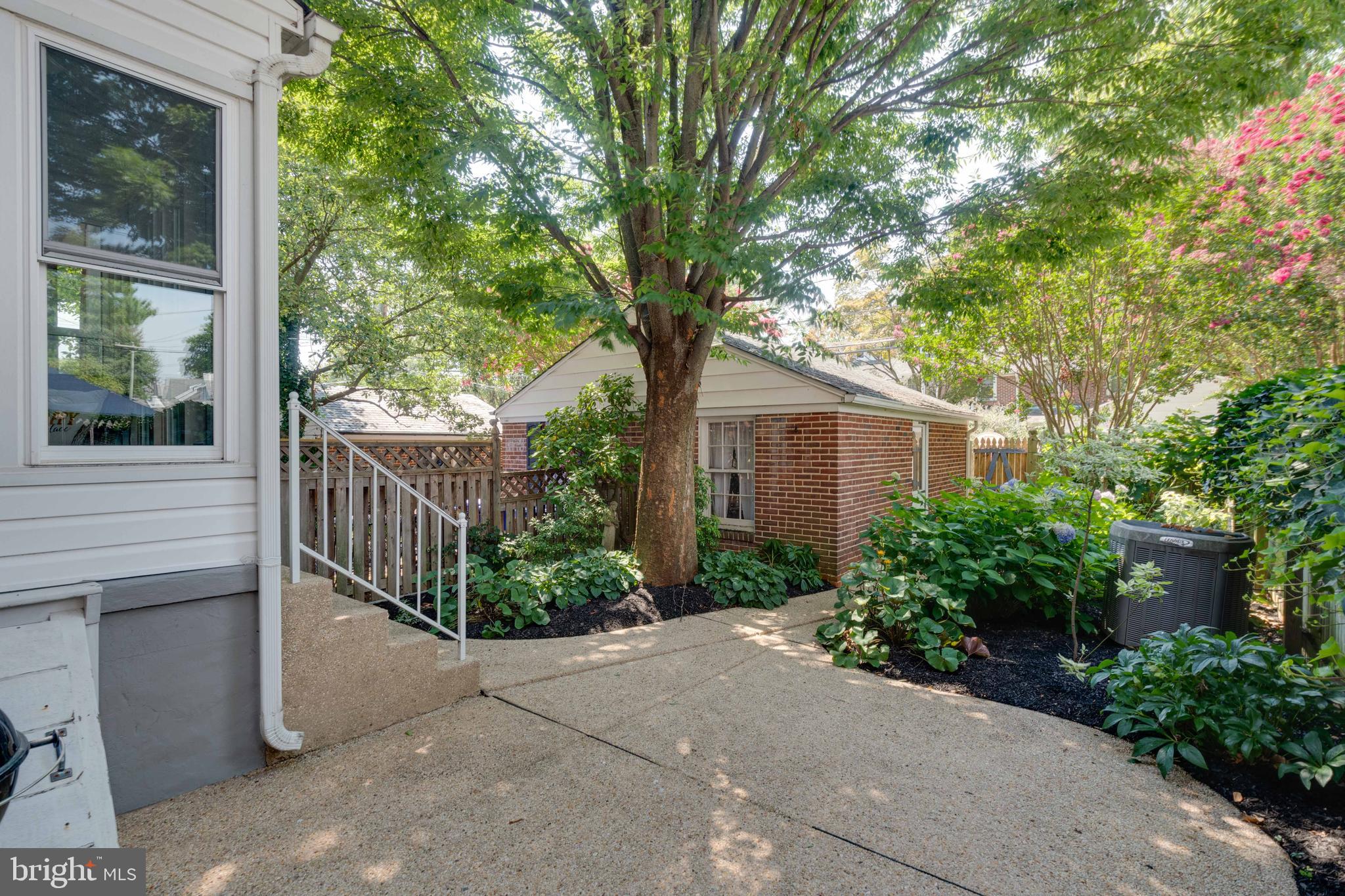 413 Dunkirk Road Baltimore, MD 21212 - Photo 39 of 45