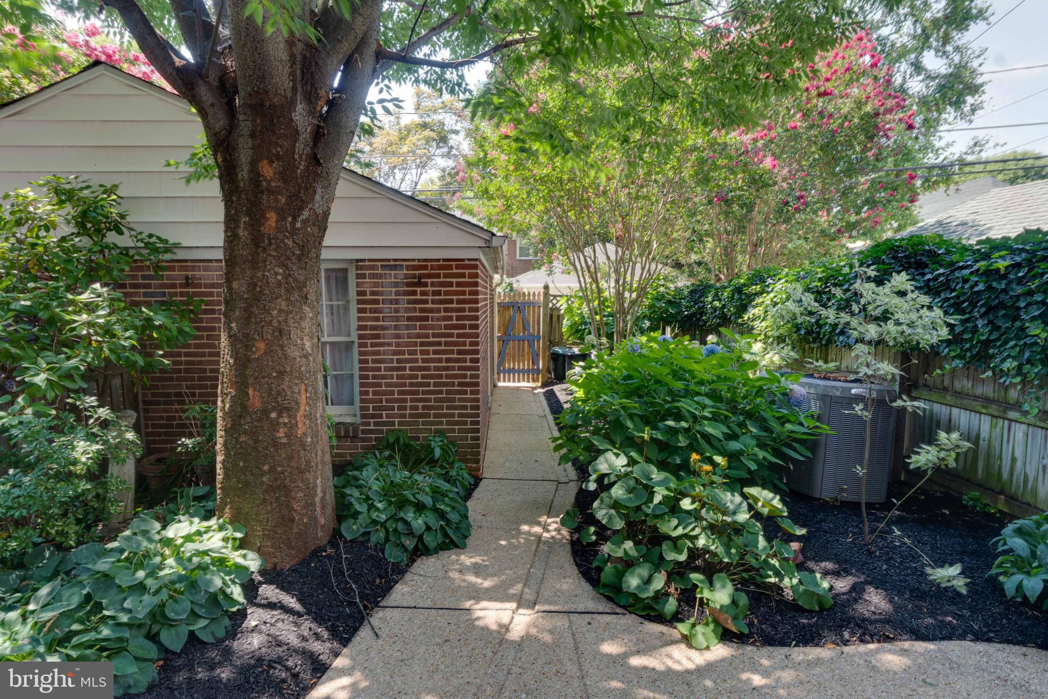 413 Dunkirk Road Baltimore, MD 21212 - Photo 40 of 45