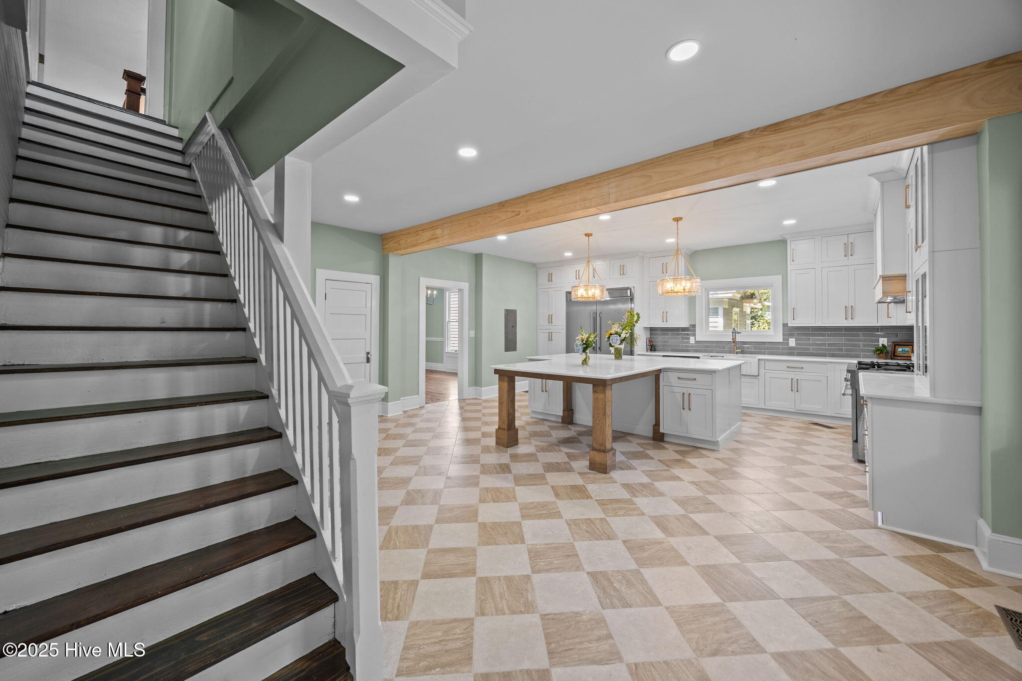 620 West 2nd Street Washington, NC 27889 - Photo 13 of 82 25-web-or-mls-BLS_0075