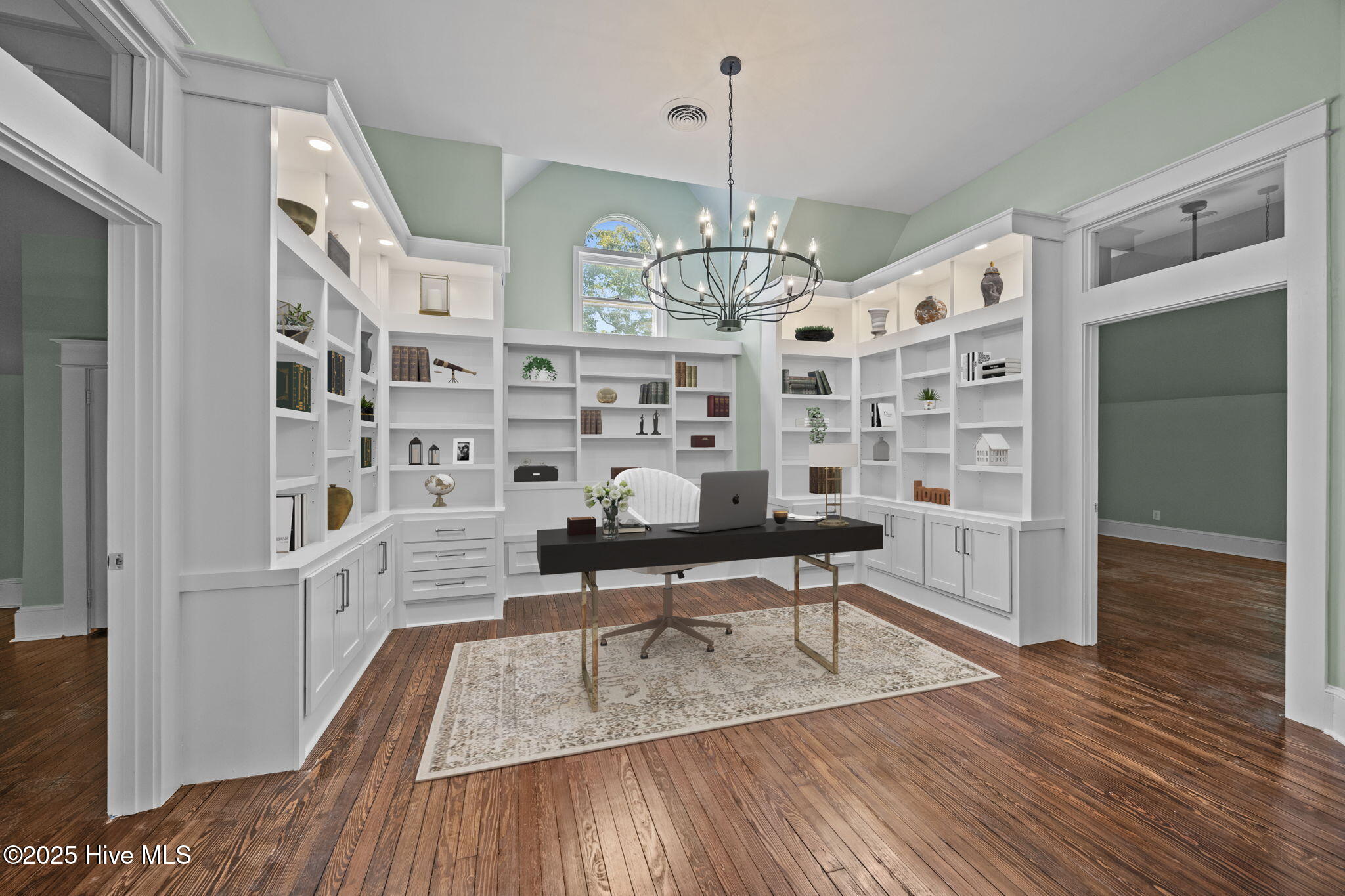 620 West 2nd Street Washington, NC 27889 - Photo 4 of 82 Library is Virtually Staged