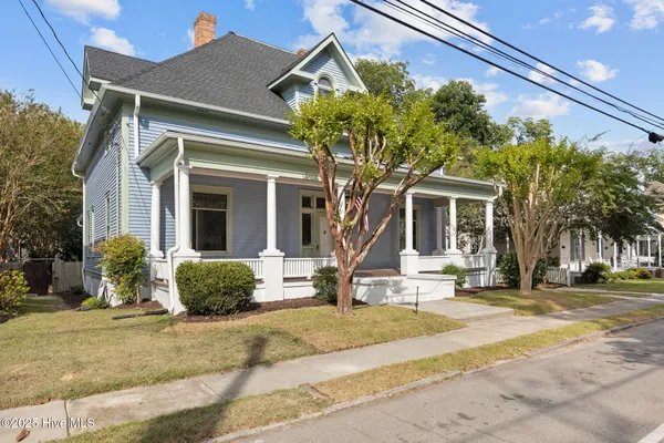 $1,144,990 | 620 West 2nd Street, Washington, NC 27889