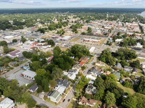 $1,174,900 | 620 West 2nd Street, Washington, NC 27889