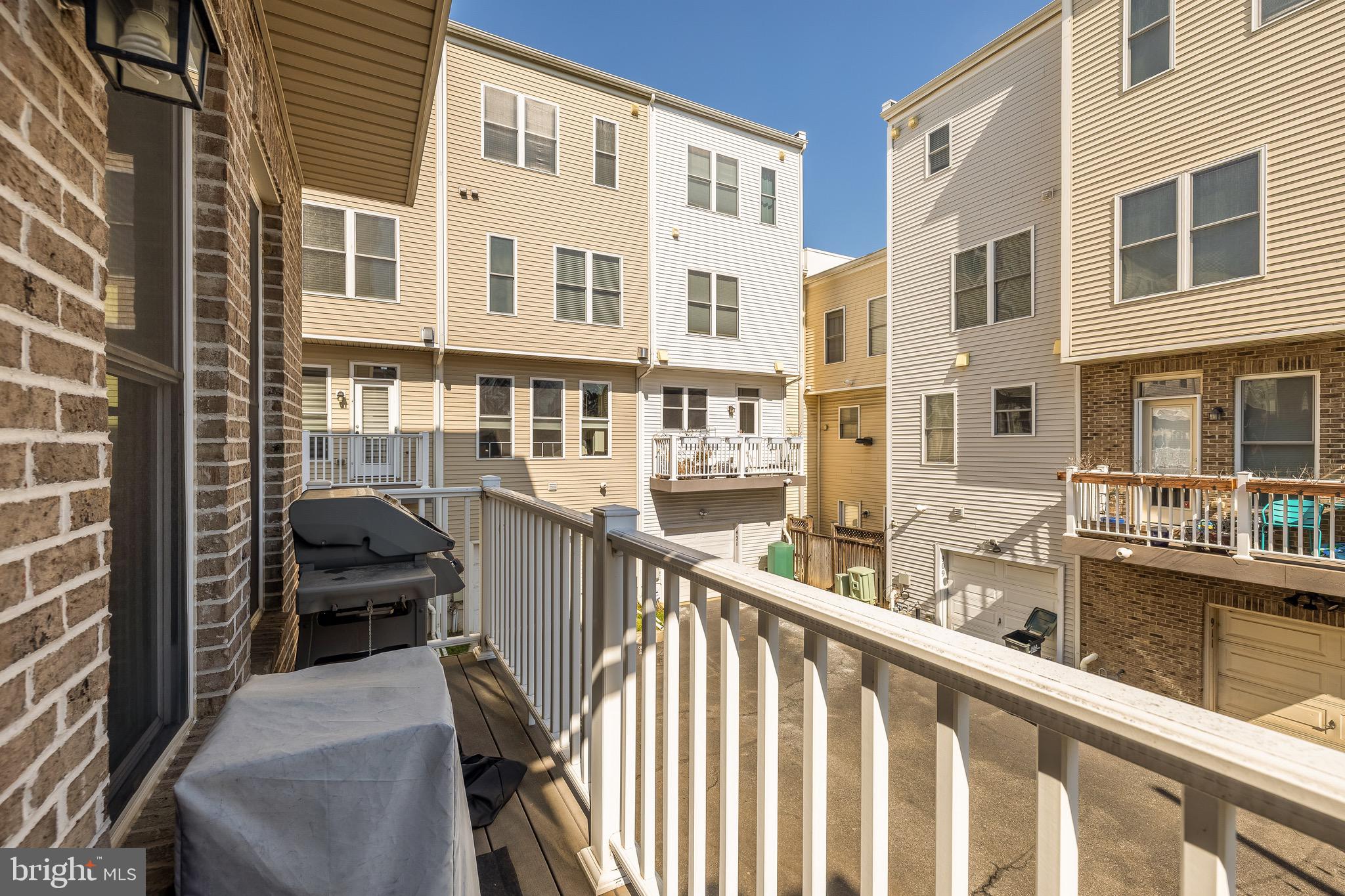 920 4th Street Southeast Washington, DC 20003 - Photo 13 of 32