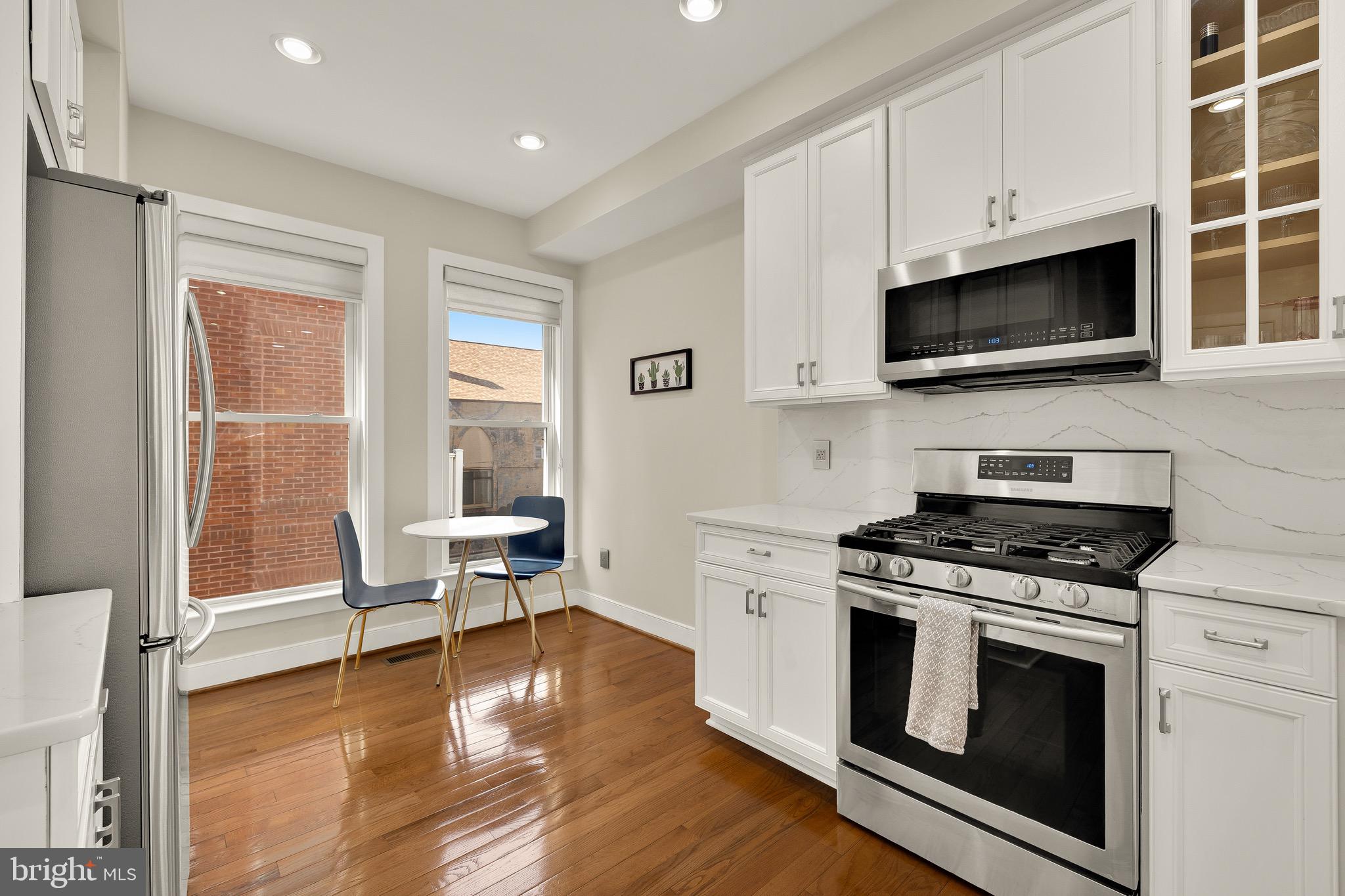 920 4th Street Southeast Washington, DC 20003 - Photo 4 of 32