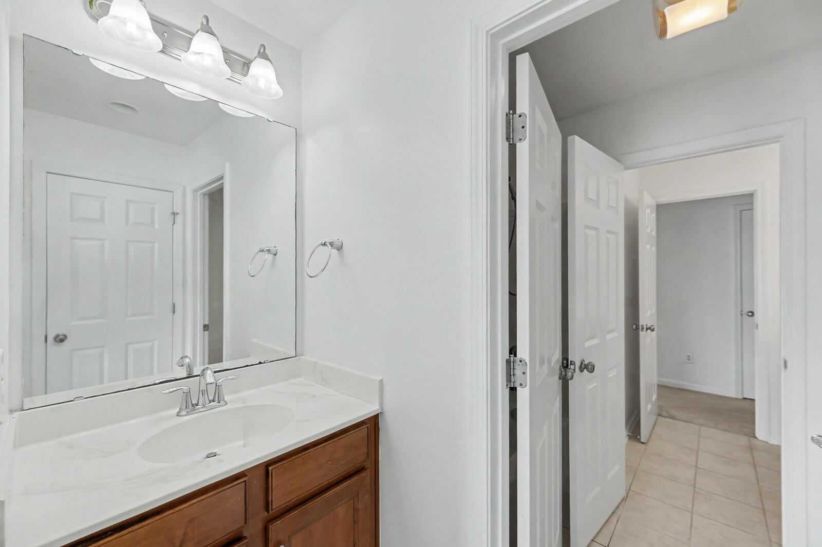 106 Swiftwater Way Summerville, SC 29486 - Photo 33 of 56 106 Swiftwater Way 2 28 of 51