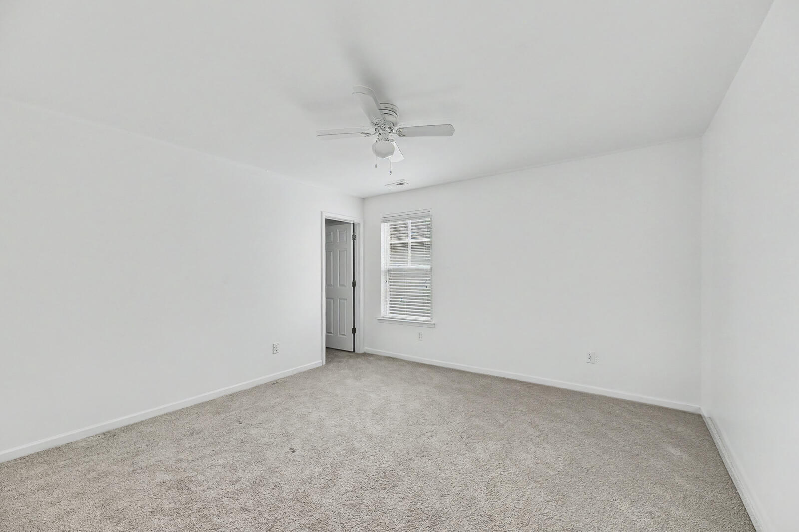 106 Swiftwater Way Summerville, SC 29486 - Photo 39 of 56 106 Swiftwater Way 2 34 of 51