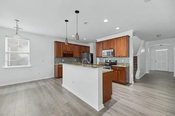 $530,000 | 106 Swiftwater Way, Summerville, SC 29486