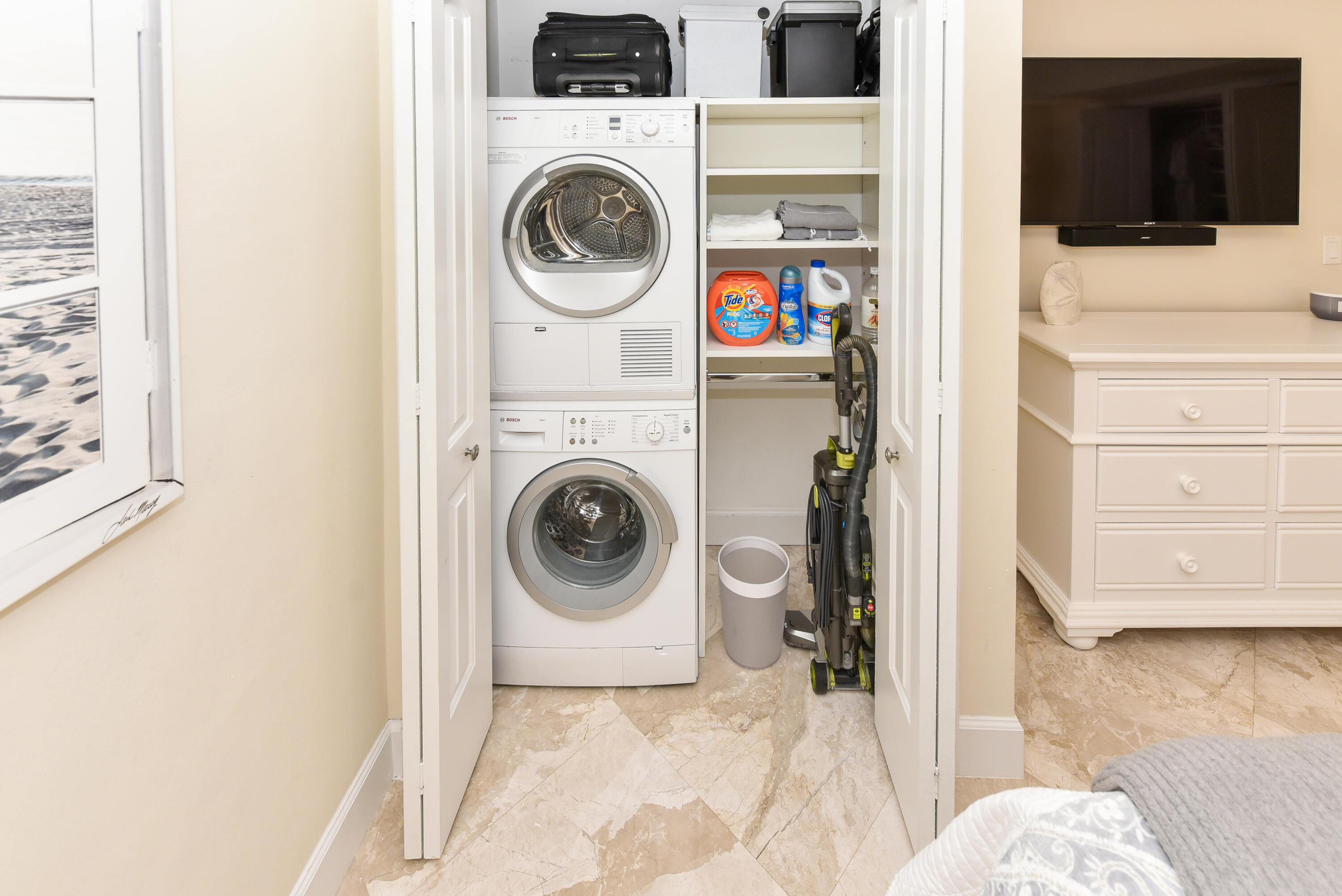 200 East Royal Palm Road, Unit 1040 Boca Raton, FL 33432 - Photo 27 of 40 200 E Royal Palm Rd_104_Denine McKerchie