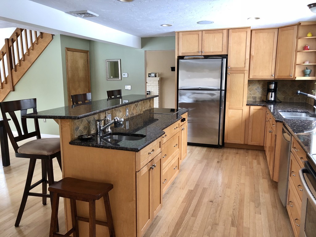 3 Pheasant Hill Road Bellingham, MA 02019 - Photo 11 of 29
