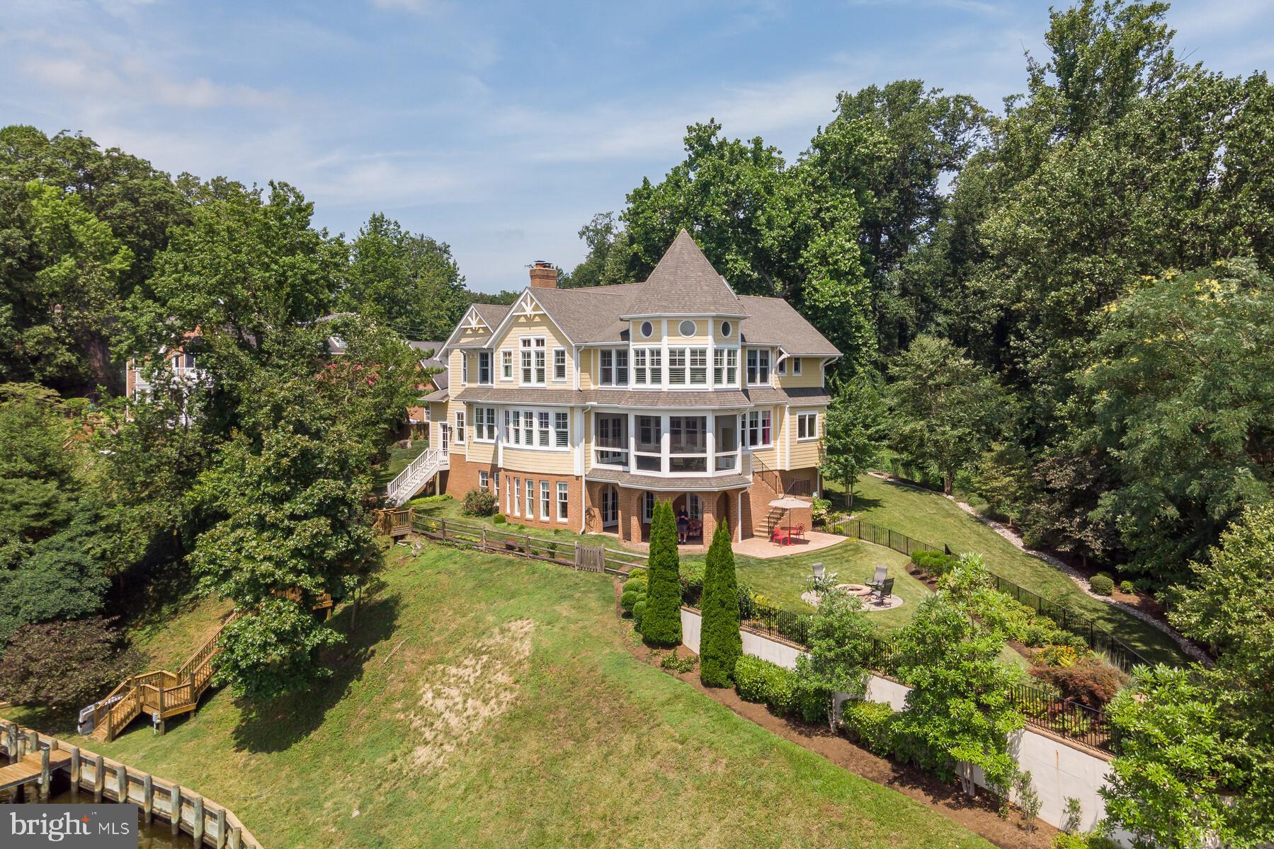 203 Cape St John Road Annapolis, MD 21401 - Photo 5 of 121 Gallery Image 5