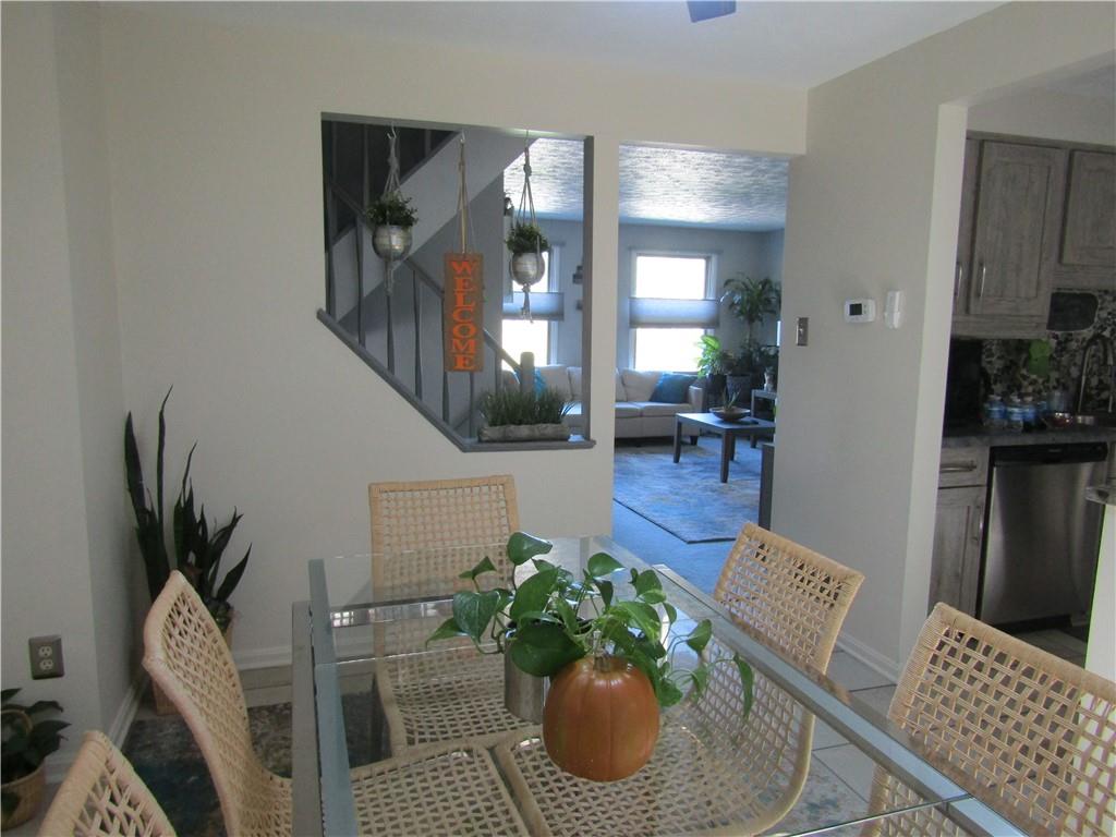2313 Old Greentree Road Carnegie, PA 15106 - Photo 15 of 23 Gallery Image 15