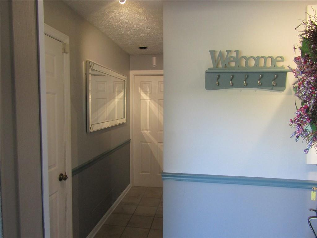 2313 Old Greentree Road Carnegie, PA 15106 - Photo 2 of 23 Gallery Image 2