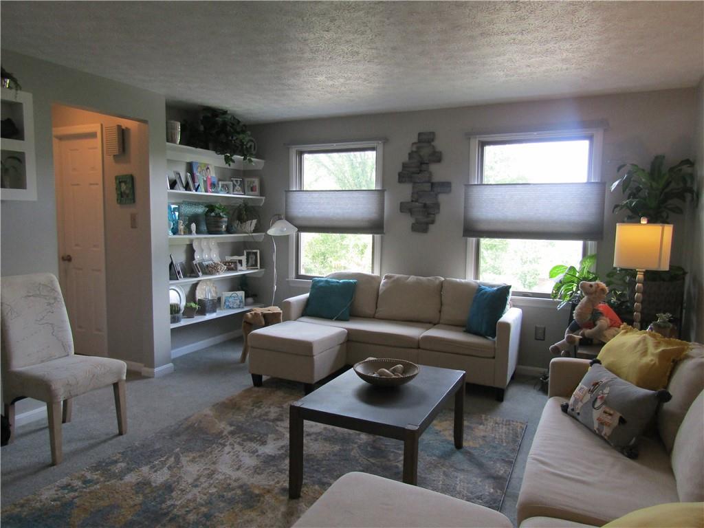 2313 Old Greentree Road Carnegie, PA 15106 - Photo 7 of 23 Gallery Image 7