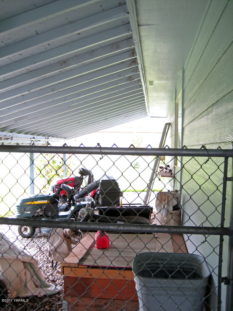 1903 Moore Road Yakima, WA 98908 - Photo 23 of 25 Covered Storage Area