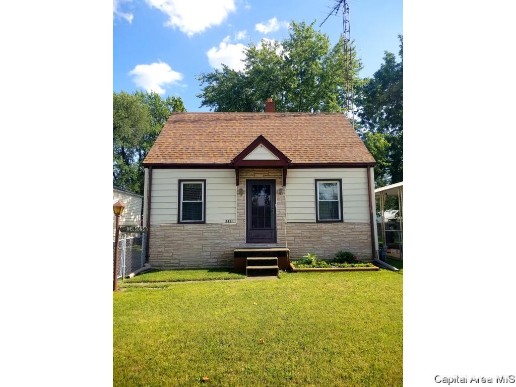 2216 E Keys Springfield, IL 62702 - Photo 1 of 25