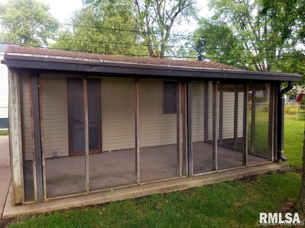 2216 E Keys Springfield, IL 62702 - Photo 7 of 25