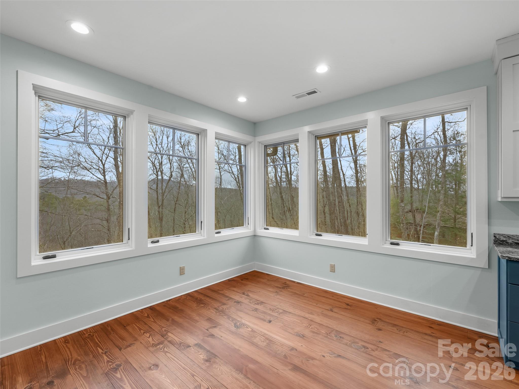 472 Cardinal Road Brevard, NC 28712 - Photo 11 of 48 Gallery Image 11