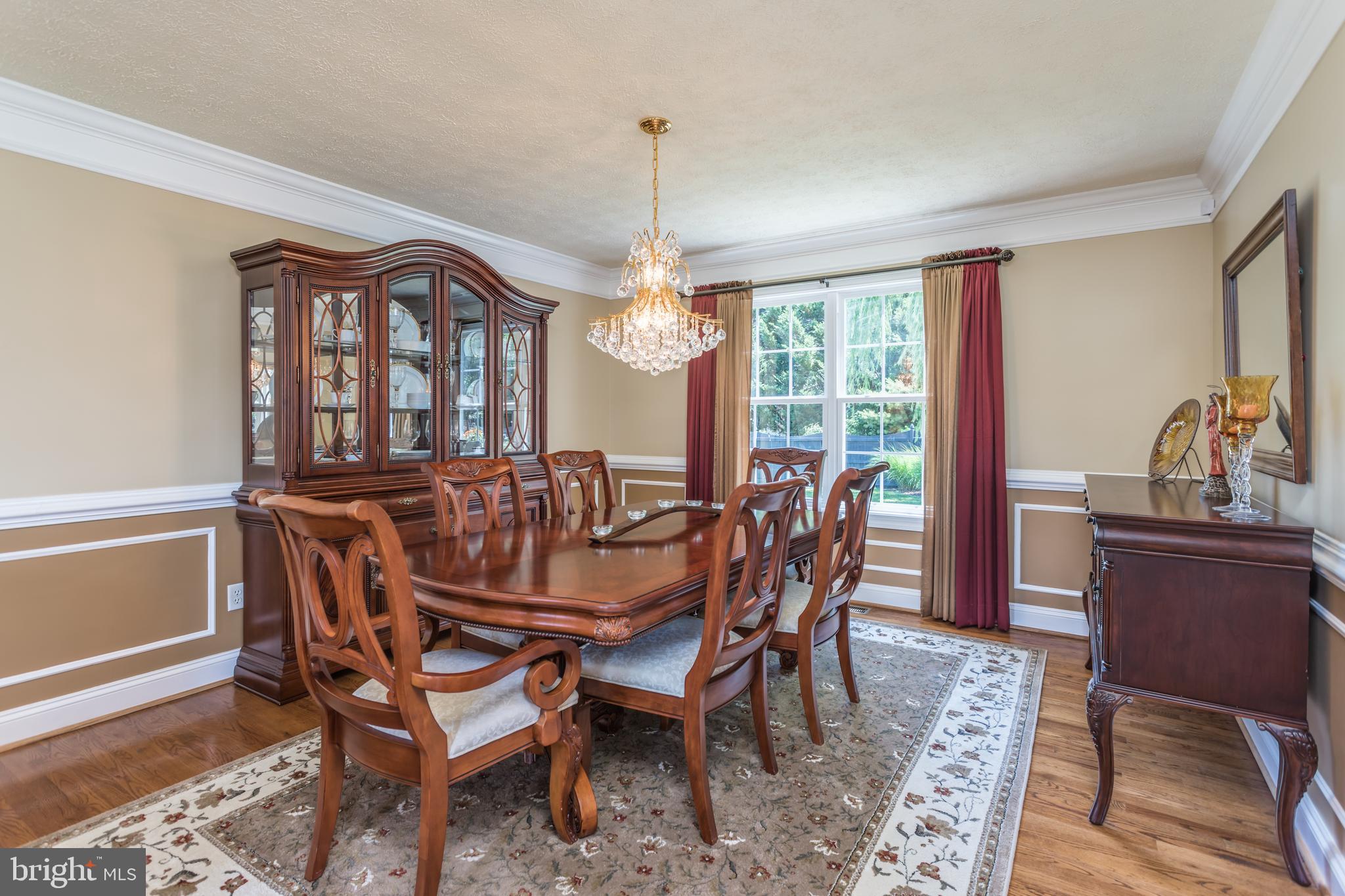 286 Huntersridge Road Winchester, VA 22602 - Photo 6 of 42 Formal Dining Room with Crown Molding!
