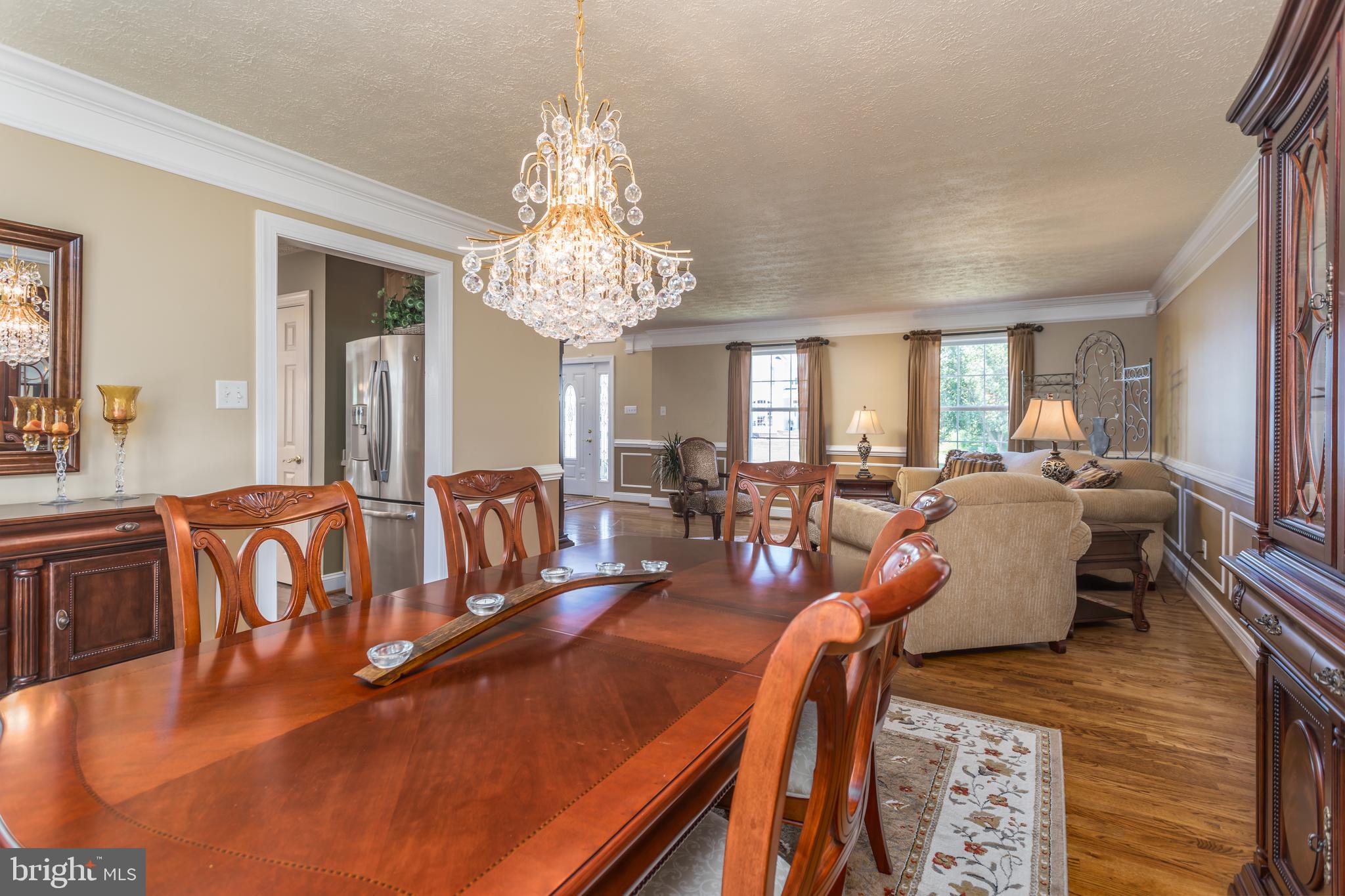 286 Huntersridge Road Winchester, VA 22602 - Photo 7 of 42 Huge Dining Room for Special Gatherings!