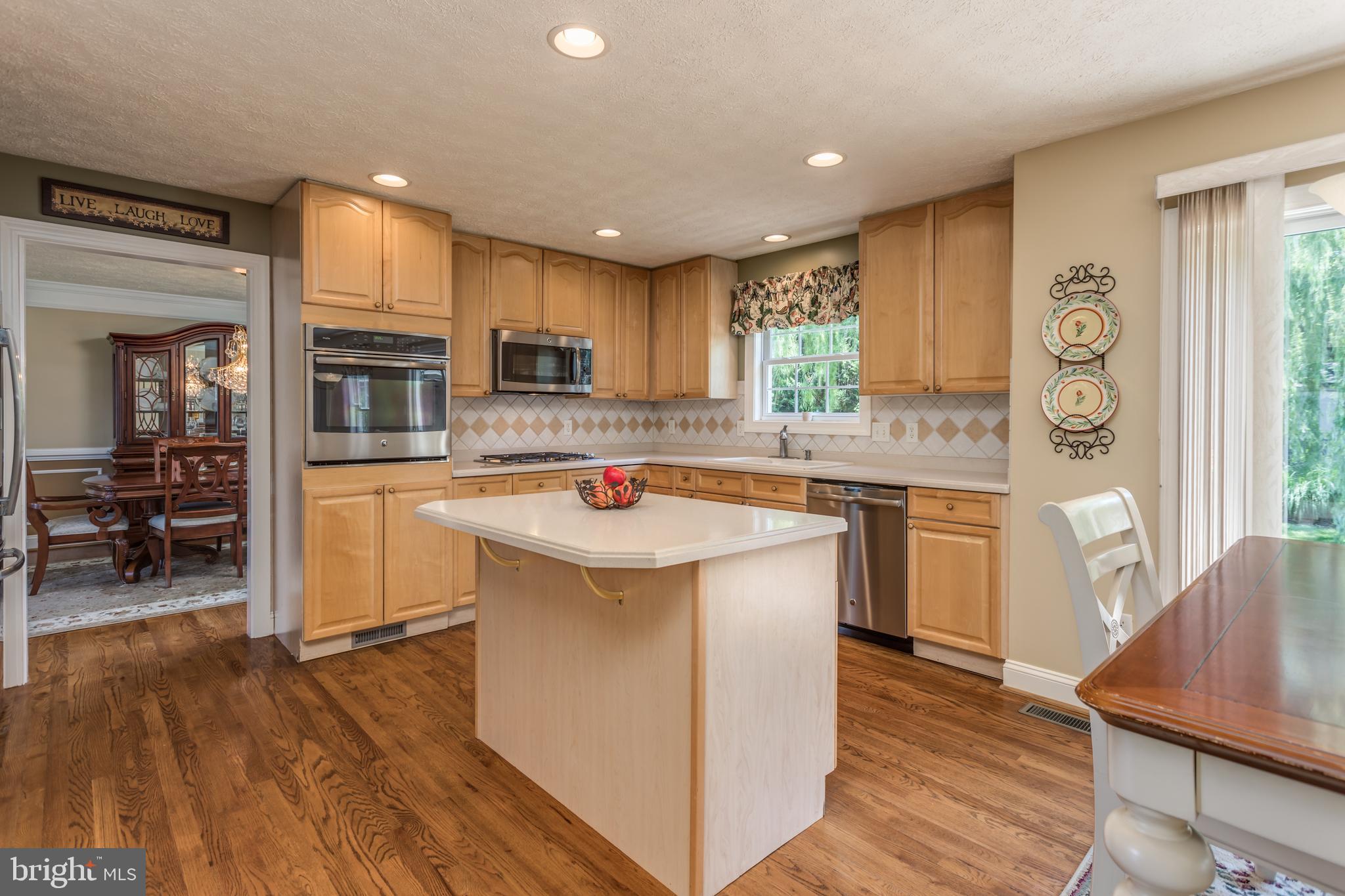 286 Huntersridge Road Winchester, VA 22602 - Photo 9 of 42 Center Island with Breakfast Bar Area!