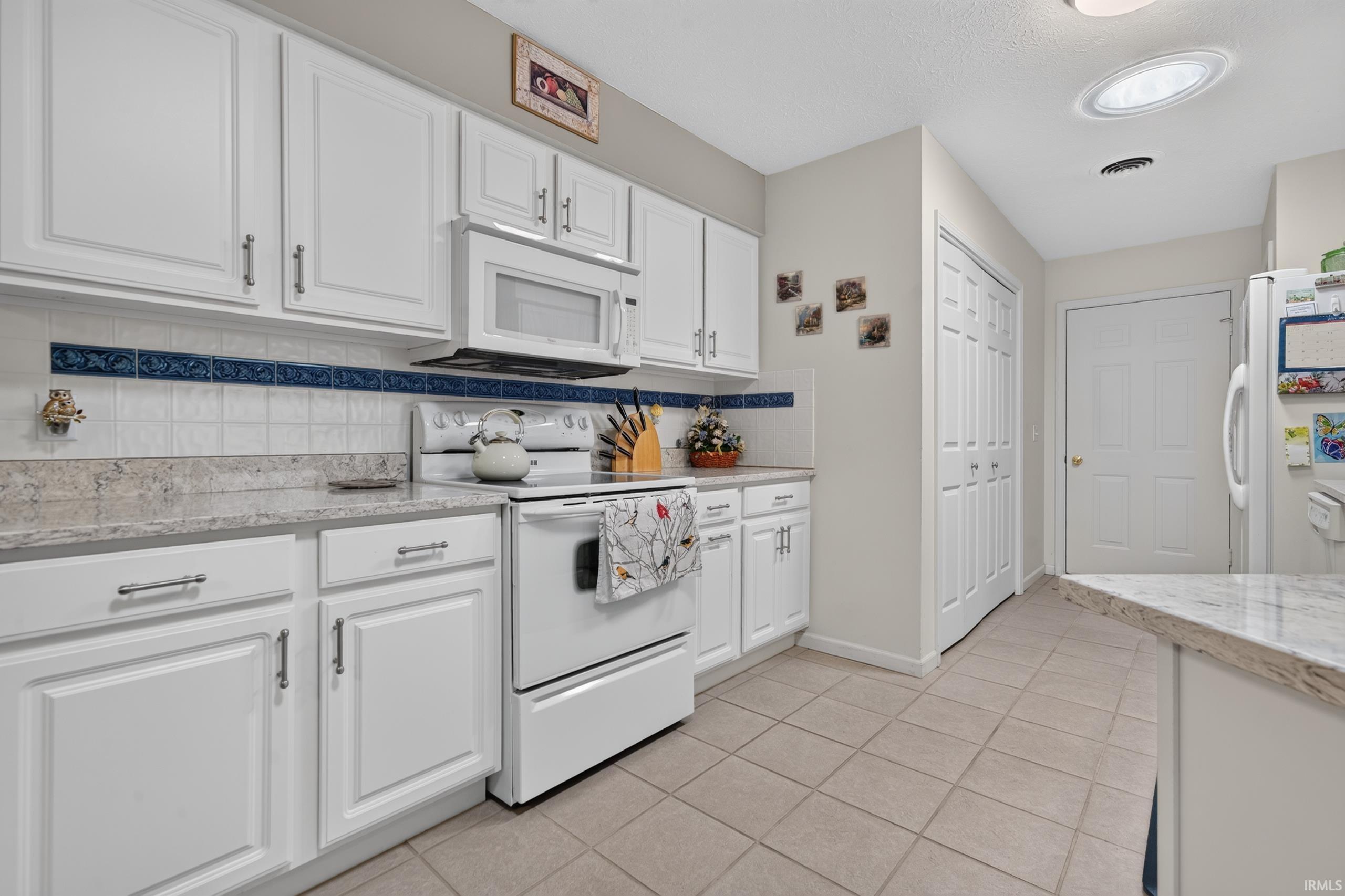 800 Walnut Ridge West Logansport, IN 46947 - Photo 6 of 19