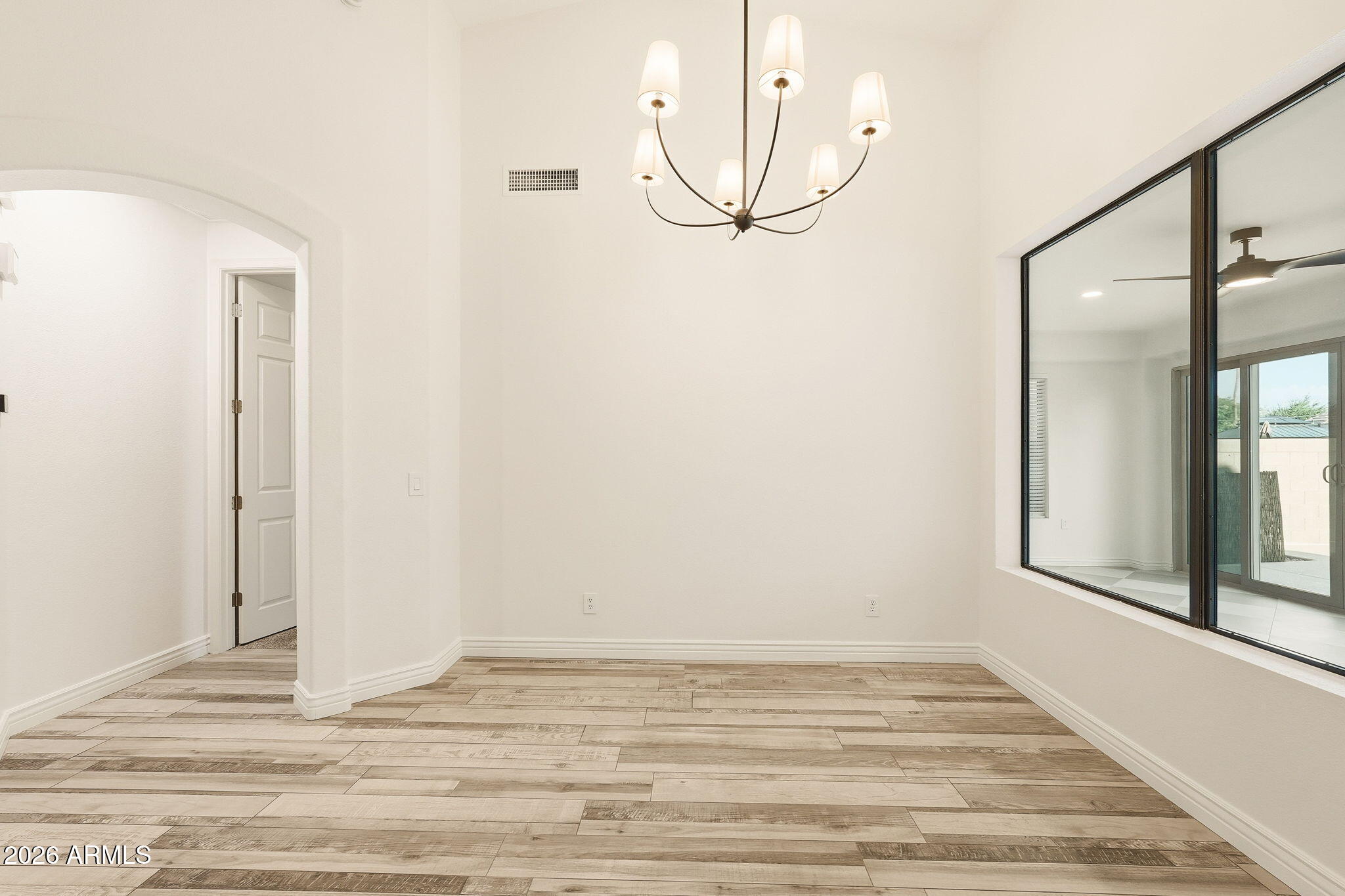 13129 West Granada Road Goodyear, AZ 85395 - Photo 9 of 73 ListerPros_009