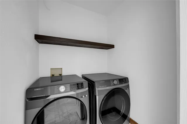 $1,750 | 402 Hi Stirrup, Unit E2, Horseshoe Bay, TX 78657