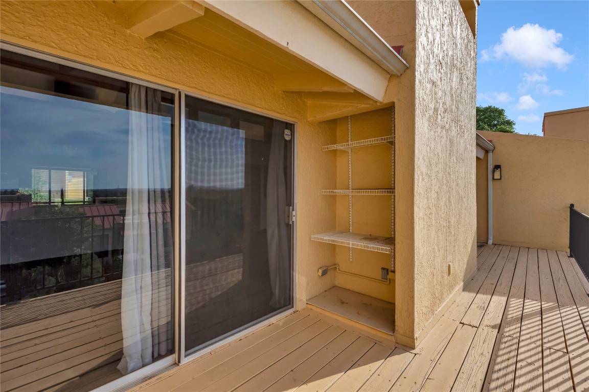 402 Hi Stirrup, Unit E2 Horseshoe Bay, TX 78657 - Photo 37 of 39