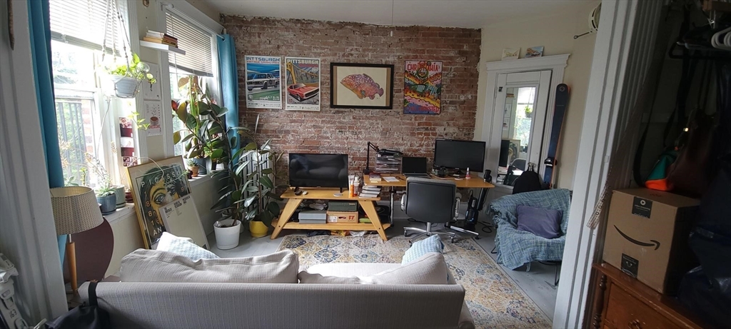 74 Myrtle Street, Unit 10 Boston, MA 02114 - Photo 2 of 8
