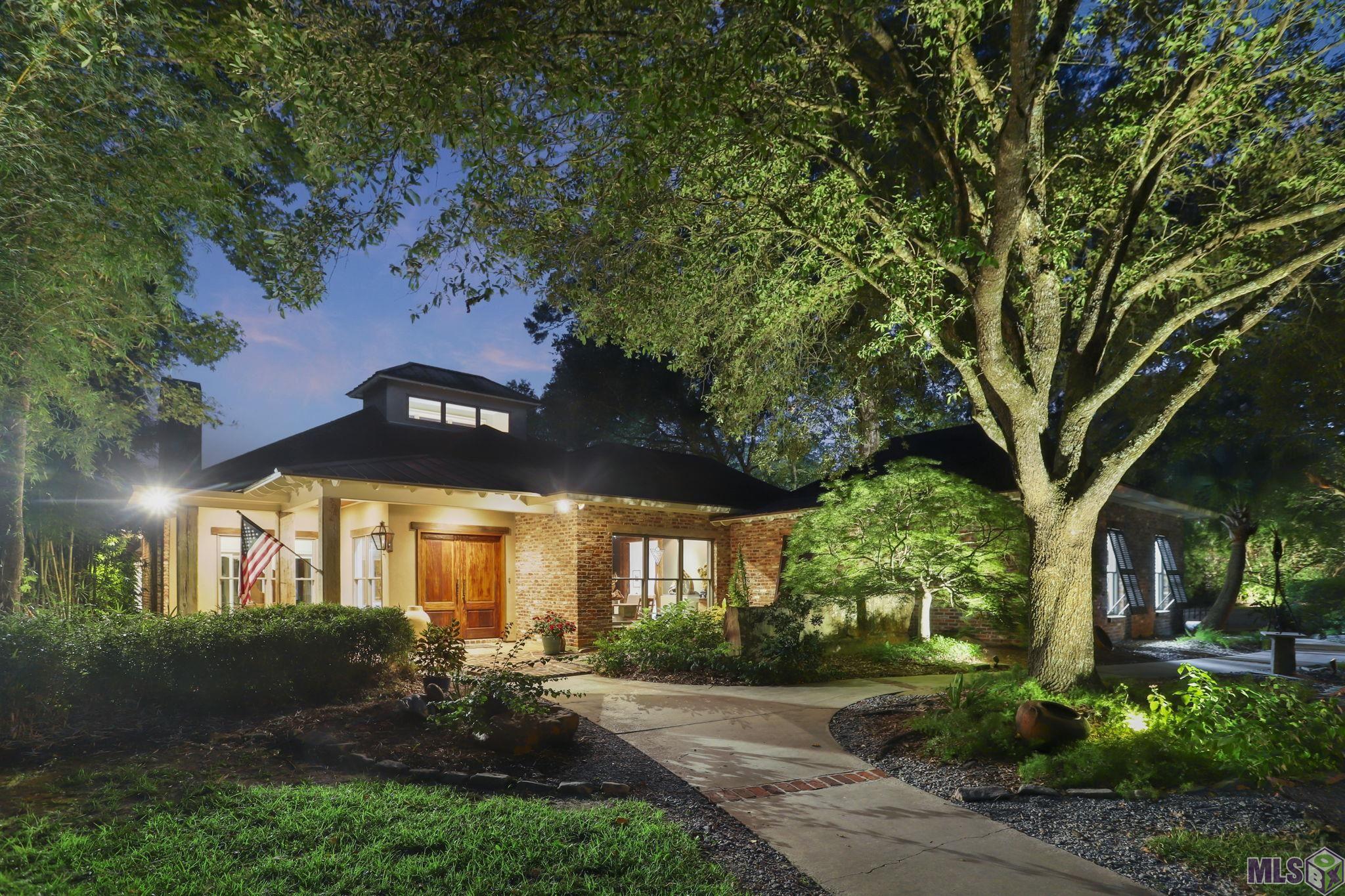 16056 Highland Bluff Court Baton Rouge, LA 70810 - Photo 2 of 60