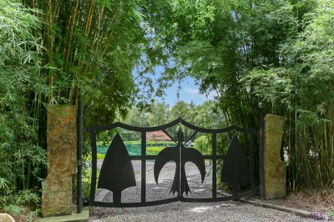 $2,349,000 | 16056 Highland Bluff Court, Baton Rouge, LA 70810