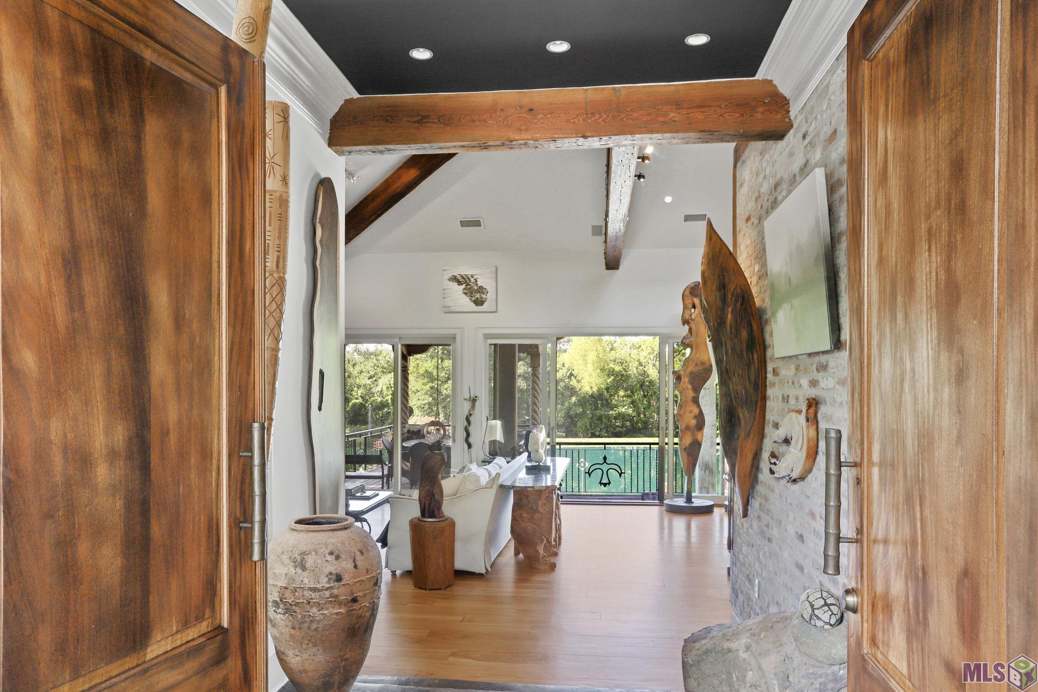 16056 Highland Bluff Court Baton Rouge, LA 70810 - Photo 4 of 60