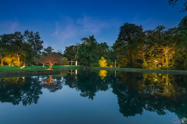 $1,995,000 | 16056 Highland Bluff Court, Baton Rouge, LA 70810