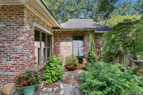 $2,349,000 | 16056 Highland Bluff Court, Baton Rouge, LA 70810