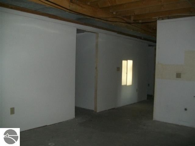3843 South Alamando Road St. Louis, MI 48880 - Photo 33 of 62 1744471-34.JPG