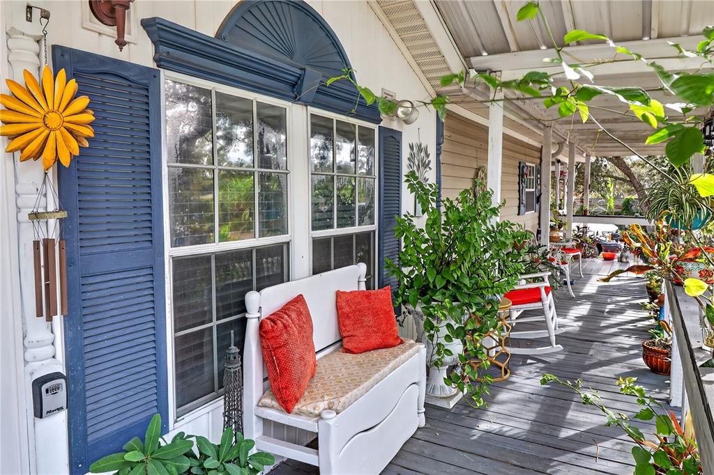 12627 Beagle Road Hudson, FL 34667 - Photo 3 of 35 Gallery Image 3