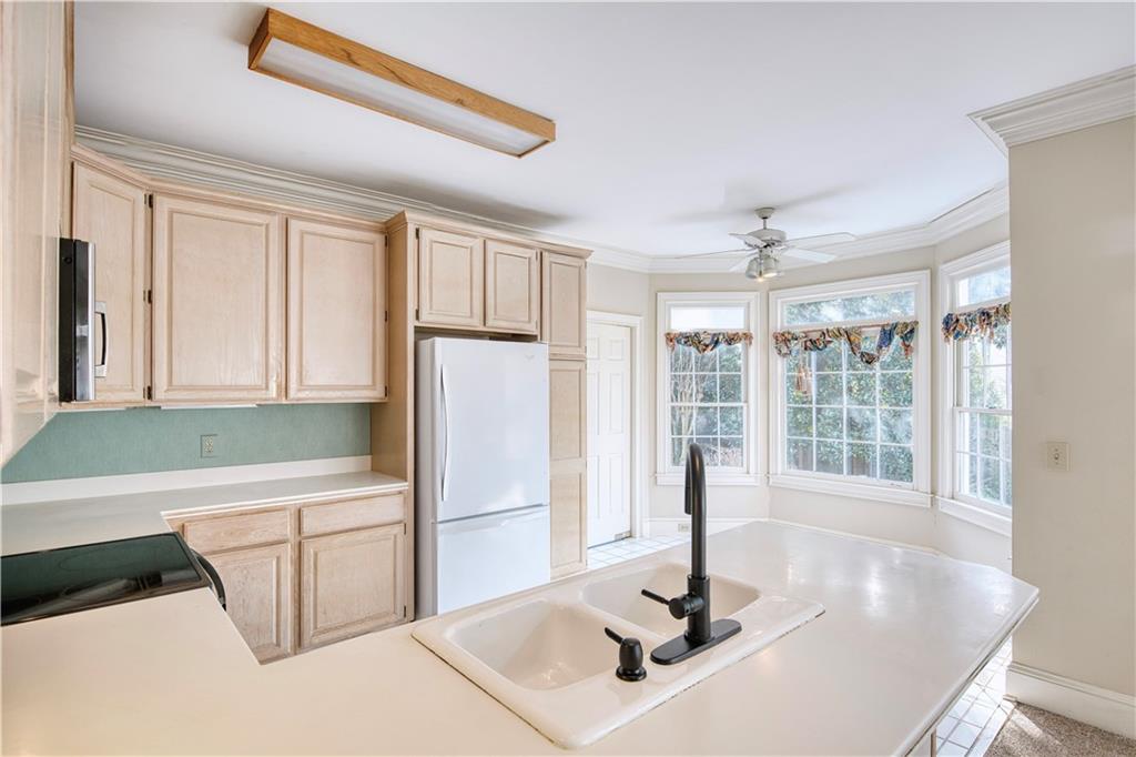 1879 Chamdun Place Atlanta, GA 30341 - Photo 11 of 48