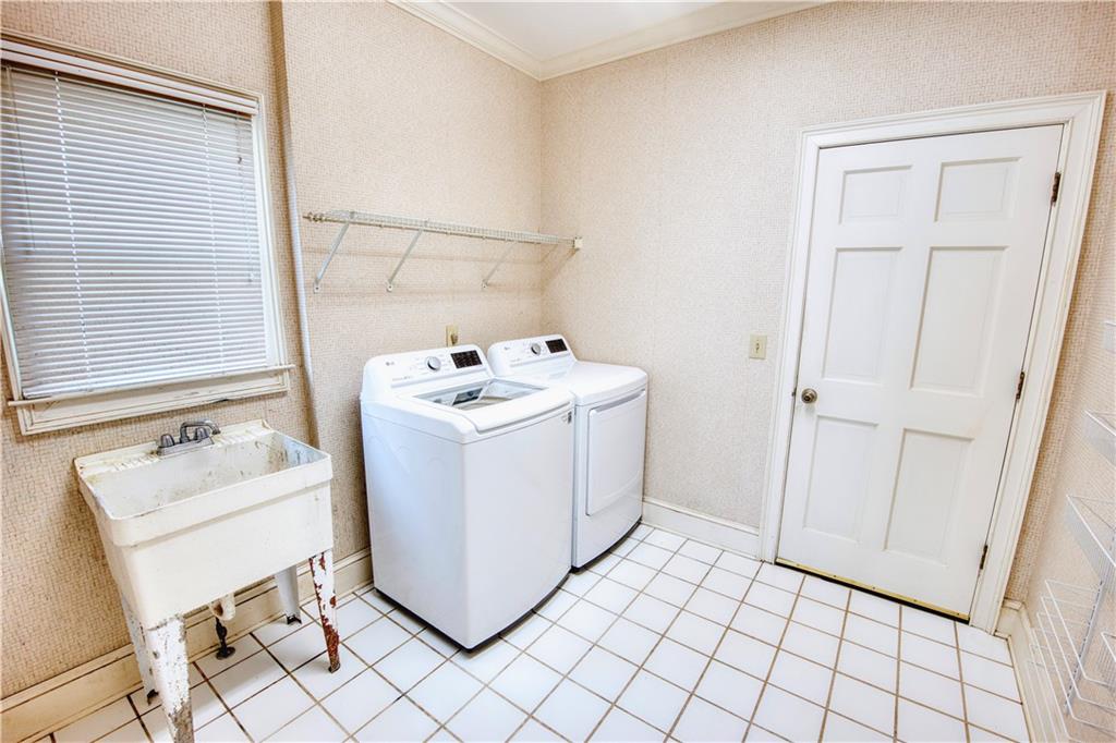 1879 Chamdun Place Atlanta, GA 30341 - Photo 22 of 48