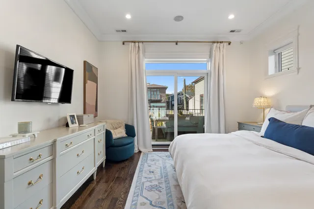 $875,000 | 2680 North Orchard Street, Unit 2, Chicago, IL 60614