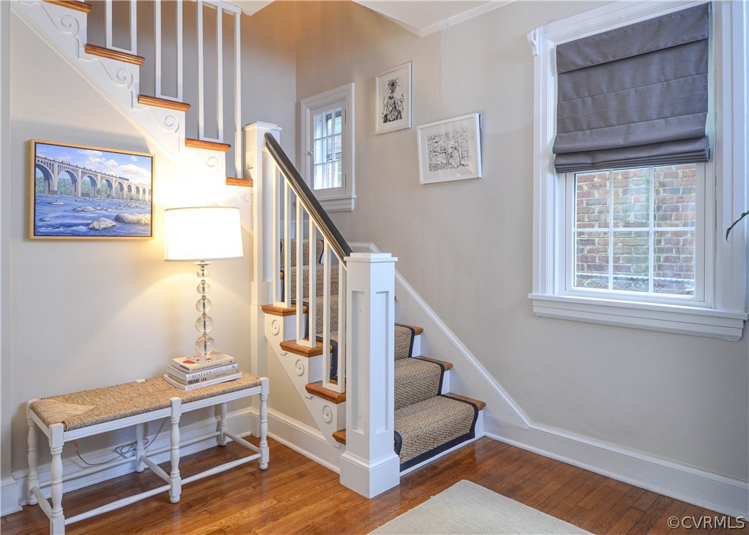 5212 Devonshire Road Richmond, VA 23225 - Photo 21 of 43 Staircase to second level with custom-cut runner.