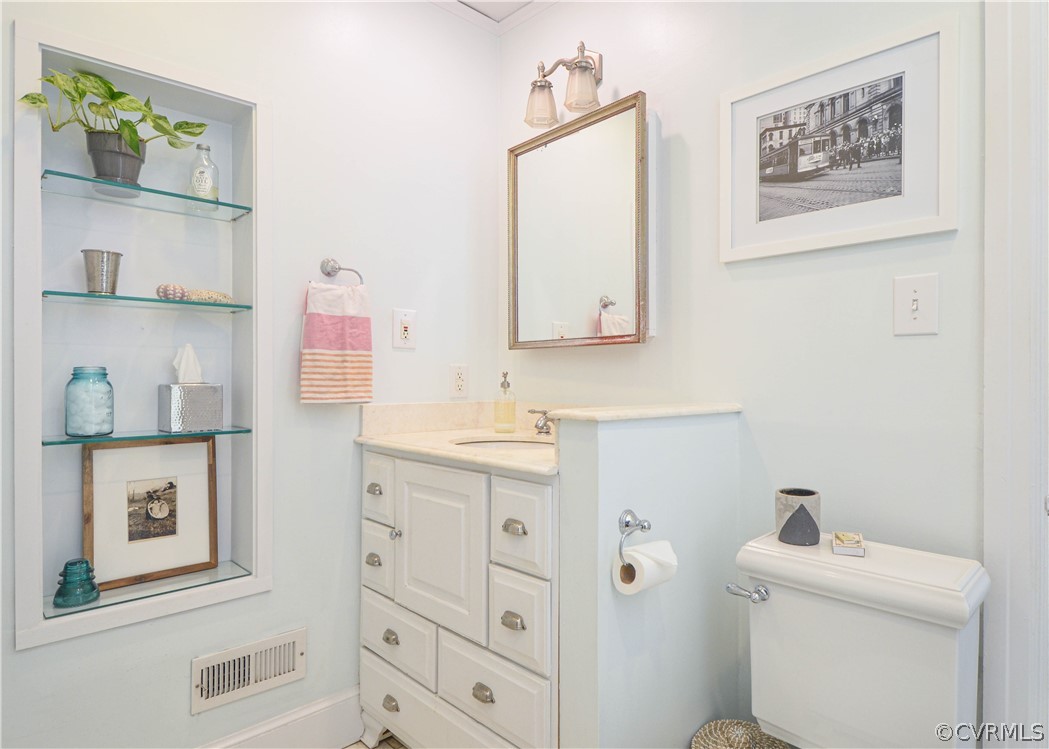 5212 Devonshire Road Richmond, VA 23225 - Photo 24 of 43 Primary bathroom