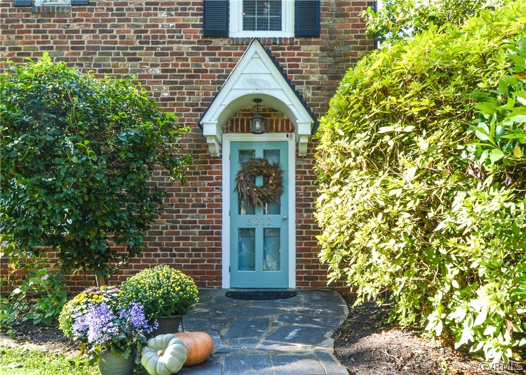 5212 Devonshire Road Richmond, VA 23225 - Photo 3 of 43 Slate walkway, storm door and covered entrance.