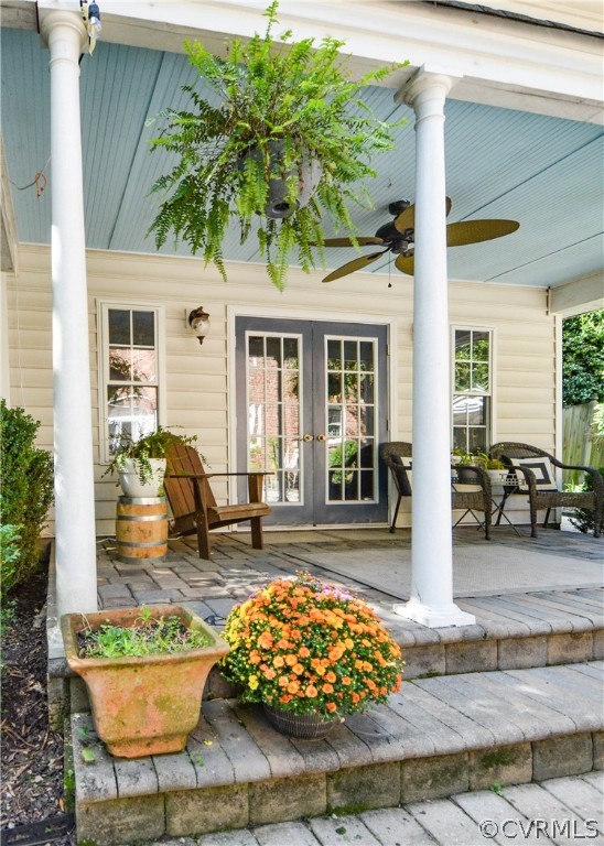 5212 Devonshire Road Richmond, VA 23225 - Photo 34 of 43 Isn't this the best garage porch ever?