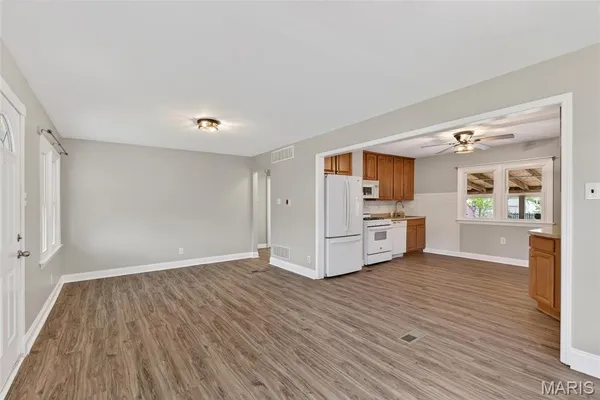 $164,900 | 11041 St Pius Lane, St. Ann, MO 63074